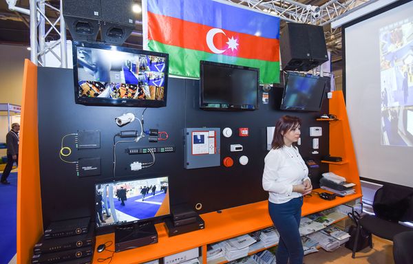 Двадцать вторая Азербайджанская международная выставка и конференция Телекоммуникации и информационные технологии Bakutel-2016 - Sputnik Азербайджан