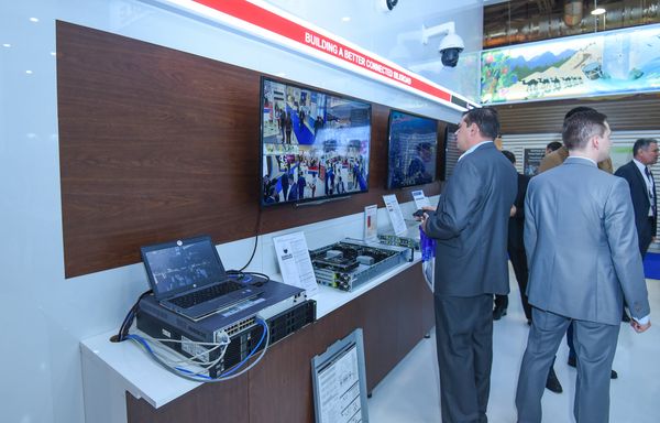 Двадцать вторая Азербайджанская международная выставка и конференция Телекоммуникации и информационные технологии Bakutel-2016 - Sputnik Азербайджан