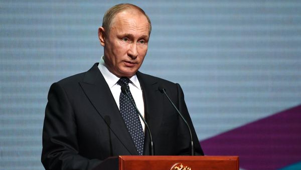 Президент РФ Владимир Путин, фото из архива - Sputnik Азербайджан