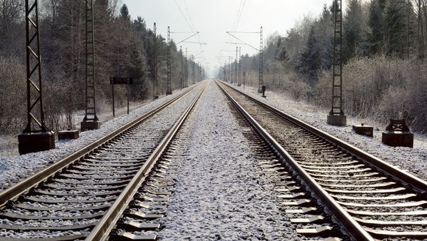 Железнодорожные рельсы, фото из архива - Sputnik Азербайджан