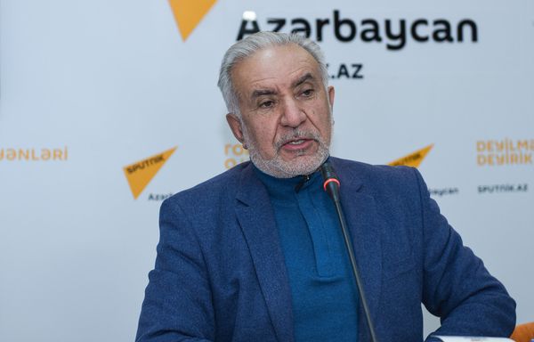 Пресс-конференция на тему Как дорожала потребительская корзина в 2016 году - Sputnik Азербайджан