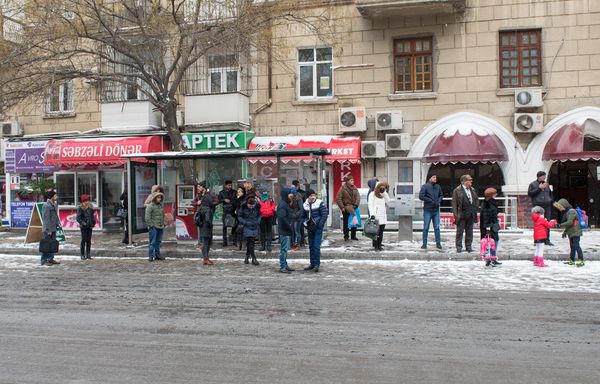 Обильный снегопад в Баку - Sputnik Азербайджан