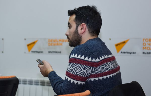 Пресс-конференция на тему Как дорожала потребительская корзина в 2016 году - Sputnik Азербайджан