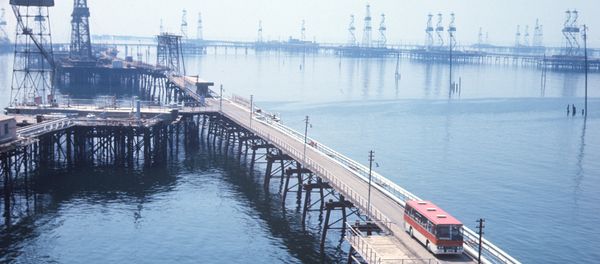 Вид на Морской промысел нефтеперерабатывающего управления - Sputnik Азербайджан