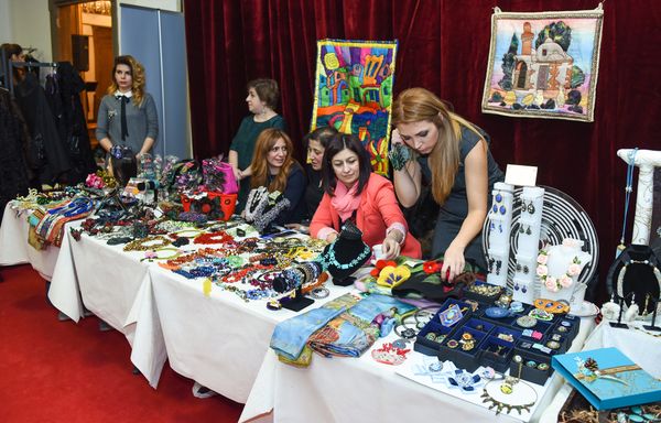 Дизайнерский показ Baku Fashion Nights 2016 - Sputnik Азербайджан