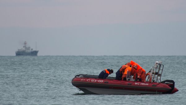 Поисково-спасательные работы у побережья Черного моря, где потерпел крушение самолет Минобороны РФ Ту-154 - Sputnik Азербайджан