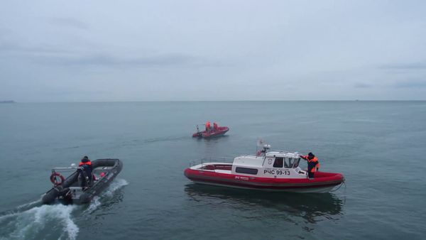 Поисковые работы в акватории Черного моря в районе крушения самолета ТУ-154 - Sputnik Азербайджан