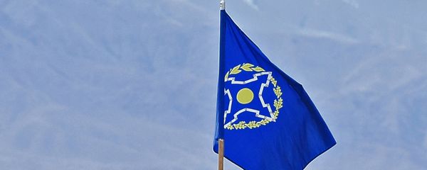 Флаг ОДКБ - Sputnik Азербайджан