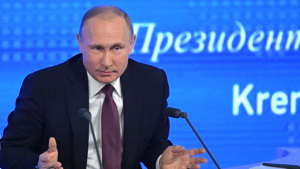 Президент РФ Владимир Путин, фото из архива - Sputnik Азербайджан