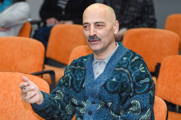 Пресс-конференция руководителя аналитического центра Атлас Эльхана Шахиноглу, посвященная подведению итогов 2016 года с позиции урегулирования нагорно-карабахского конфликта - Sputnik Азербайджан