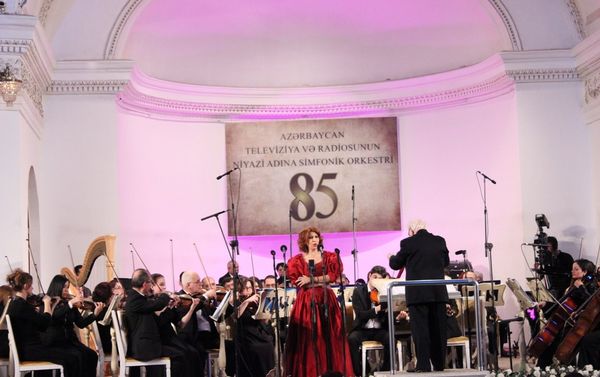 Концетр посвященный 85-летию Азербайджанского симфонического оркестра телевидения и радио имени Ниязи - Sputnik Азербайджан