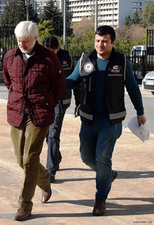 Задержание экс-начальника охраны Реджепа Таййипа Эрдогана Максута Карала - Sputnik Азербайджан