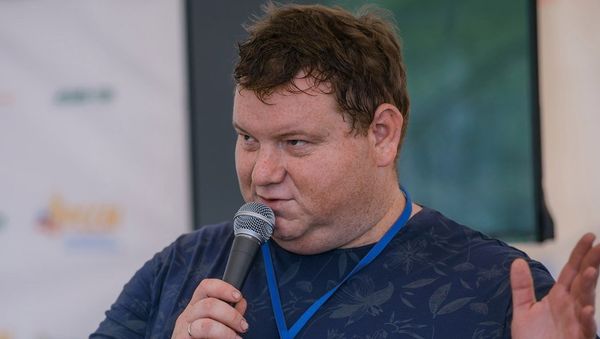 Дмитрий Колчин, капитан команды КВН СОК (Самара) - Sputnik Азербайджан