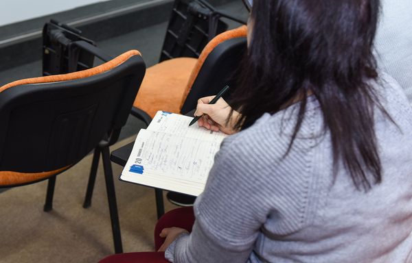Пресс-конференция на тему Решение социальных проблем лиц, пострадавших в результате событий 20 января 1990 года  - Sputnik Азербайджан