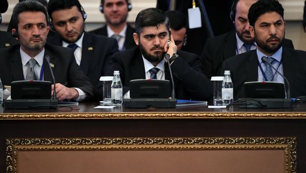 Глава делегации сирийской оппозиции на переговорах Мохаммед Аллуш - Sputnik Азербайджан
