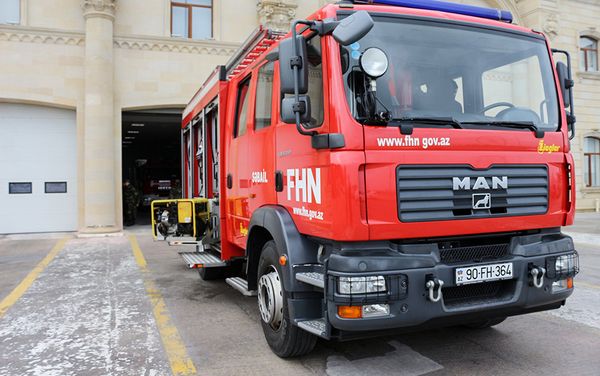 Государственная противопожарная служба оснащена оборудованием и техникой в соответствии с европейскими стандартами - Sputnik Азербайджан