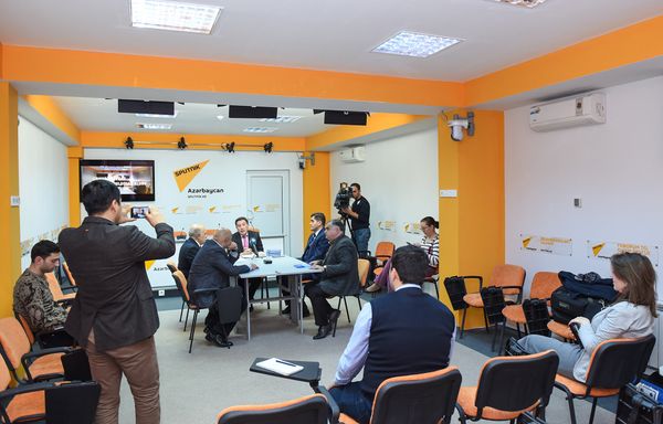 Пятидесятое заседание Клуба политологов Южный Кавказ - Sputnik Азербайджан
