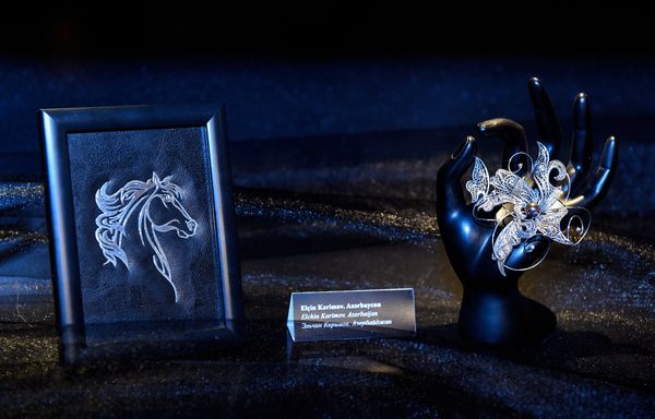 Ювелирная выставка в Азербайджанском Музее ковра - Sputnik Азербайджан
