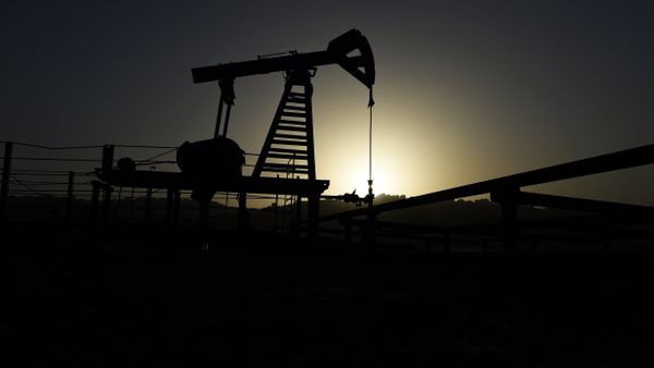 Нефтяной насос в Баку, фото из архива - Sputnik Азербайджан