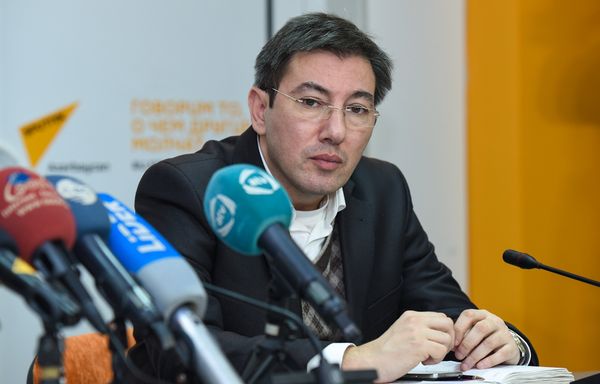 Встреча с журналистами на тему Азербайджано-российский диалог за 25 лет: акценты и перспективы - Sputnik Азербайджан