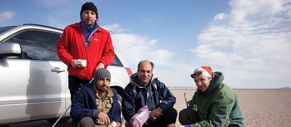 Российские ученые обнаружили в иранской пустыне 13 кг метеоритного вещества - Sputnik Азербайджан