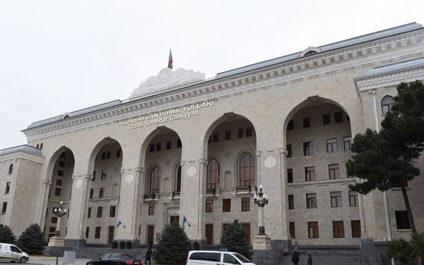 Административное здание ЗАО Азербайджанские железные дороги - Sputnik Азербайджан