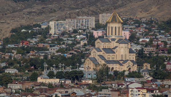 Собор Святой Троицы в Тбилиси - Sputnik Азербайджан