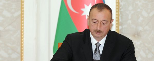 Президент Азербайджана Ильхам Алиев Президент Азербайджана Ильхам Алиев - Sputnik Азербайджан