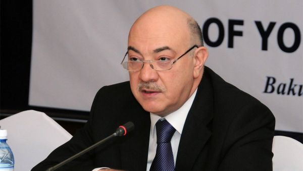 Заведующий отделом по работе с правоохранительными органами Администрации Президента Азербайджанской Республики Фуад Алескеров - Sputnik Азербайджан