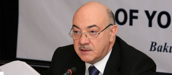 Заведующий отделом по работе с правоохранительными органами Администрации Президента Азербайджанской Республики Фуад Алескеров - Sputnik Азербайджан