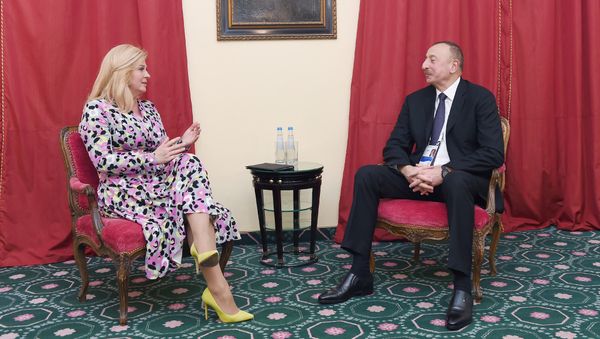 Встреча президента Азербайджана Ильхама Алиева с президентом Хорватии Колиндой Грабар-Китарович - Sputnik Азербайджан