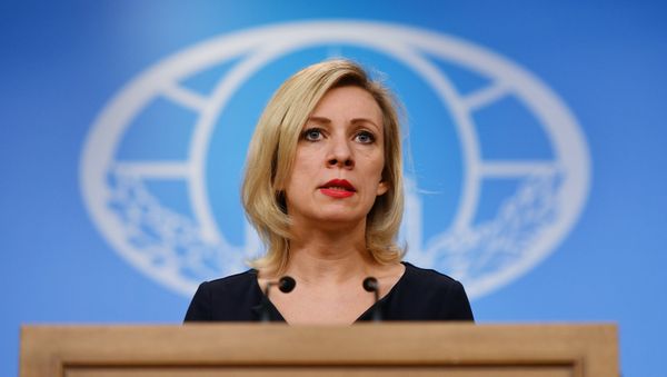 Брифинг официального представителя МИД России Марии Захаровой - Sputnik Азербайджан