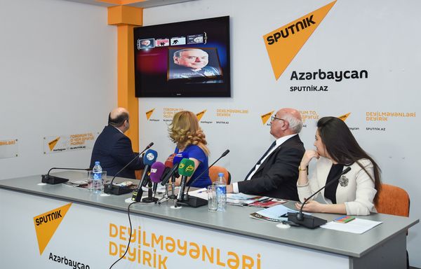 Пресс-конференция на тему Перспективы развития азербайджанского спорта в свете Исламиады - Sputnik Азербайджан