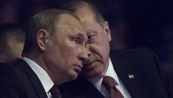 Президент РФ Владимир Путин и президент Турции Реджеп Тайип Эрдоган (справа) , фото из архива - Sputnik Азербайджан