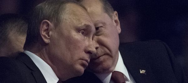 Президент РФ Владимир Путин и президент Турции Реджеп Тайип Эрдоган (справа) , фото из архива - Sputnik Азербайджан
