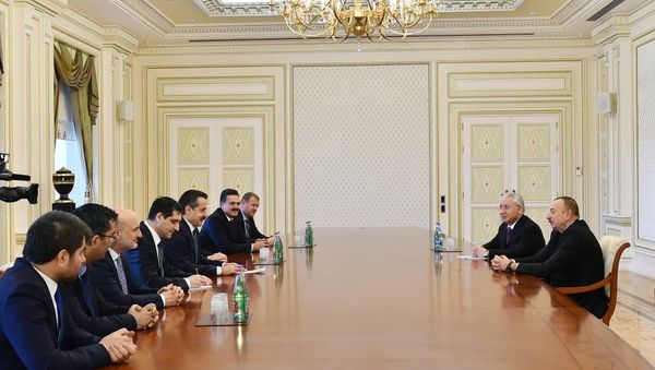 Президент Ильхам Алиев принял делегацию во главе с министром продовольствия, сельского хозяйства и животноводства Турции - Sputnik Азербайджан