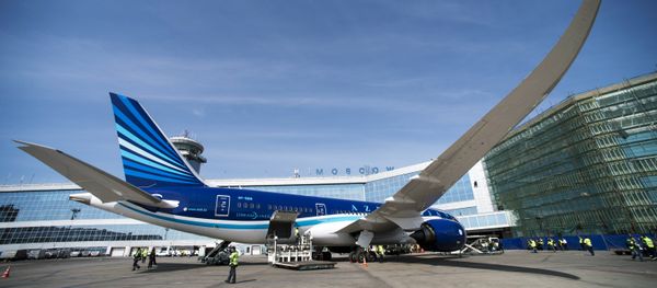 Самолет Boeing 787 Dreamliner компании Азербайджанские авиалинии, фото из архива - Sputnik Азербайджан