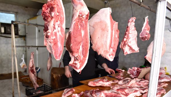 Продажа мяса в Баку, фото из архива - Sputnik Азербайджан