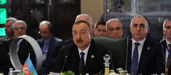 Выступление президента Ильхама Алиева на XIII Саммите Организации экономического сотрудничества - Sputnik Азербайджан