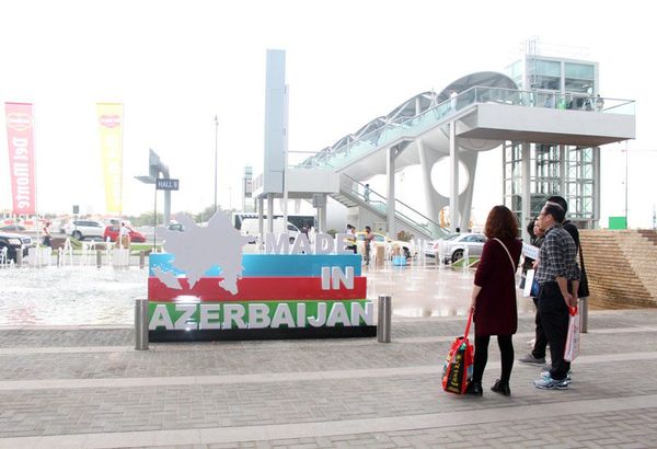 Стенд Made in Azerbaijan на павильоне выставки Gulfood 2017 - Sputnik Азербайджан