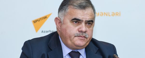 Политолог Арзу Нагиев - Sputnik Азербайджан