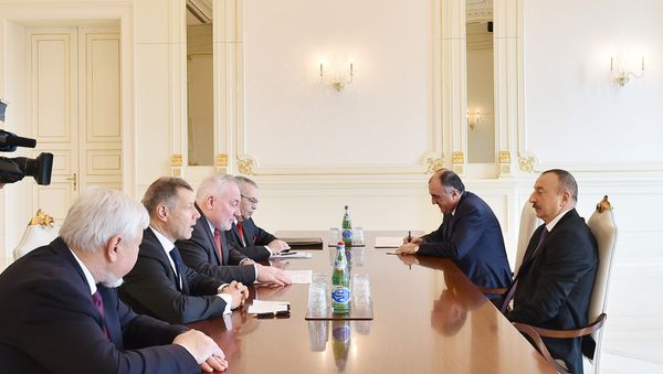 Президент Азербайджана Ильхам Алиев принял сопредседателей Минской группы ОБСЕ - Sputnik Азербайджан