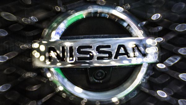 Эмблема Nissan - Sputnik Азербайджан