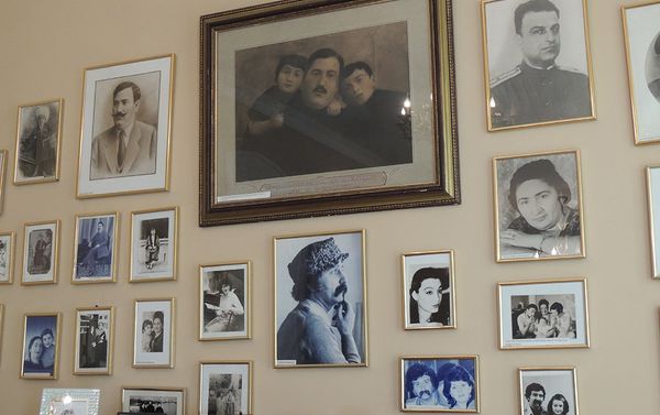 В Доме-музее композитора Вагифа Мустафазаде прошло мероприятие, приуроченное к его 77-летию В Доме-музее композитора Вагифа Мустафазаде прошло мероприятие, приуроченное к его 77-летию - Sputnik Азербайджан