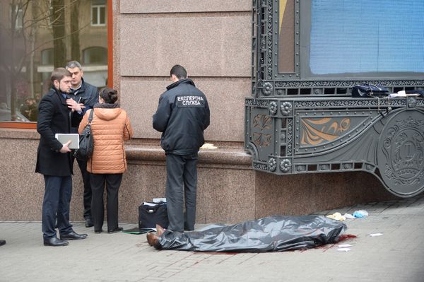 Место убийства бывшего депутата Государственной думы РФ Дениса Вороненкова в Киеве - Sputnik Азербайджан