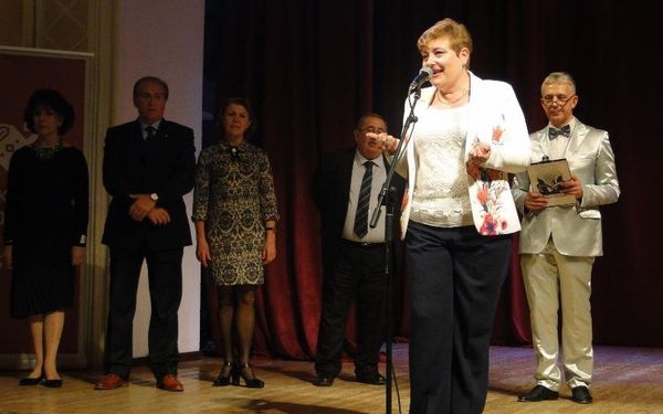 Международный фестиваль-конкурс искусств в театре песни имени Рашида Бейбутова - Sputnik Азербайджан