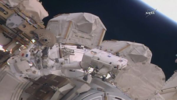 Выход в открытый космос астронавтов МКС - Sputnik Азербайджан