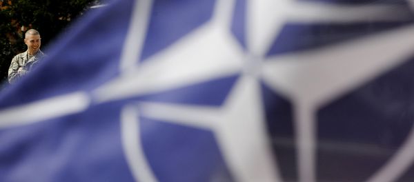 Флаг НАТО, фото из архива - Sputnik Азербайджан