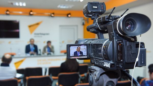 Мероприятие в международном мультимедийном пресс-центре Sputnik Азербайджан, архивное фото - Sputnik Азербайджан