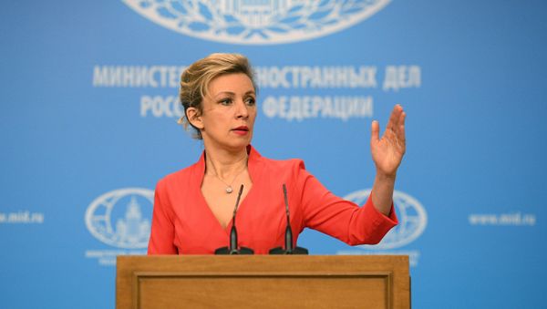 Официальный представитель министерства иностранных дел России Мария Захарова на брифинге по текущим вопросам внешней политики - Sputnik Азербайджан